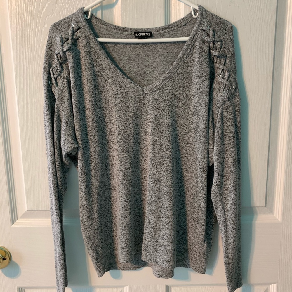 EXPRESS charcoal b neck soft sweater